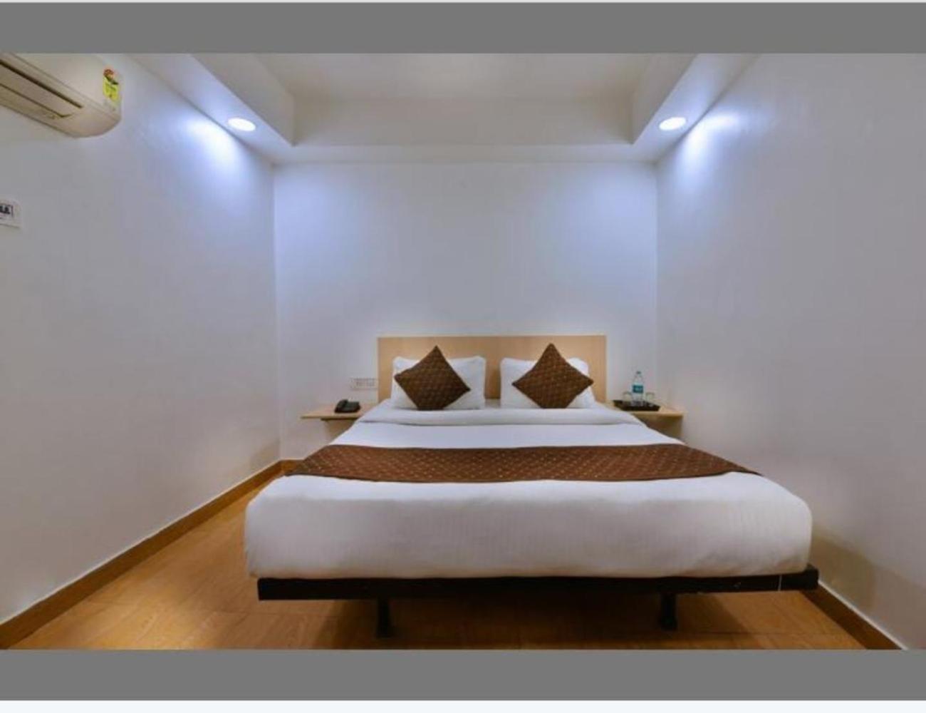 The Delhi Pride Mayur Vihar Hotel New Delhi
